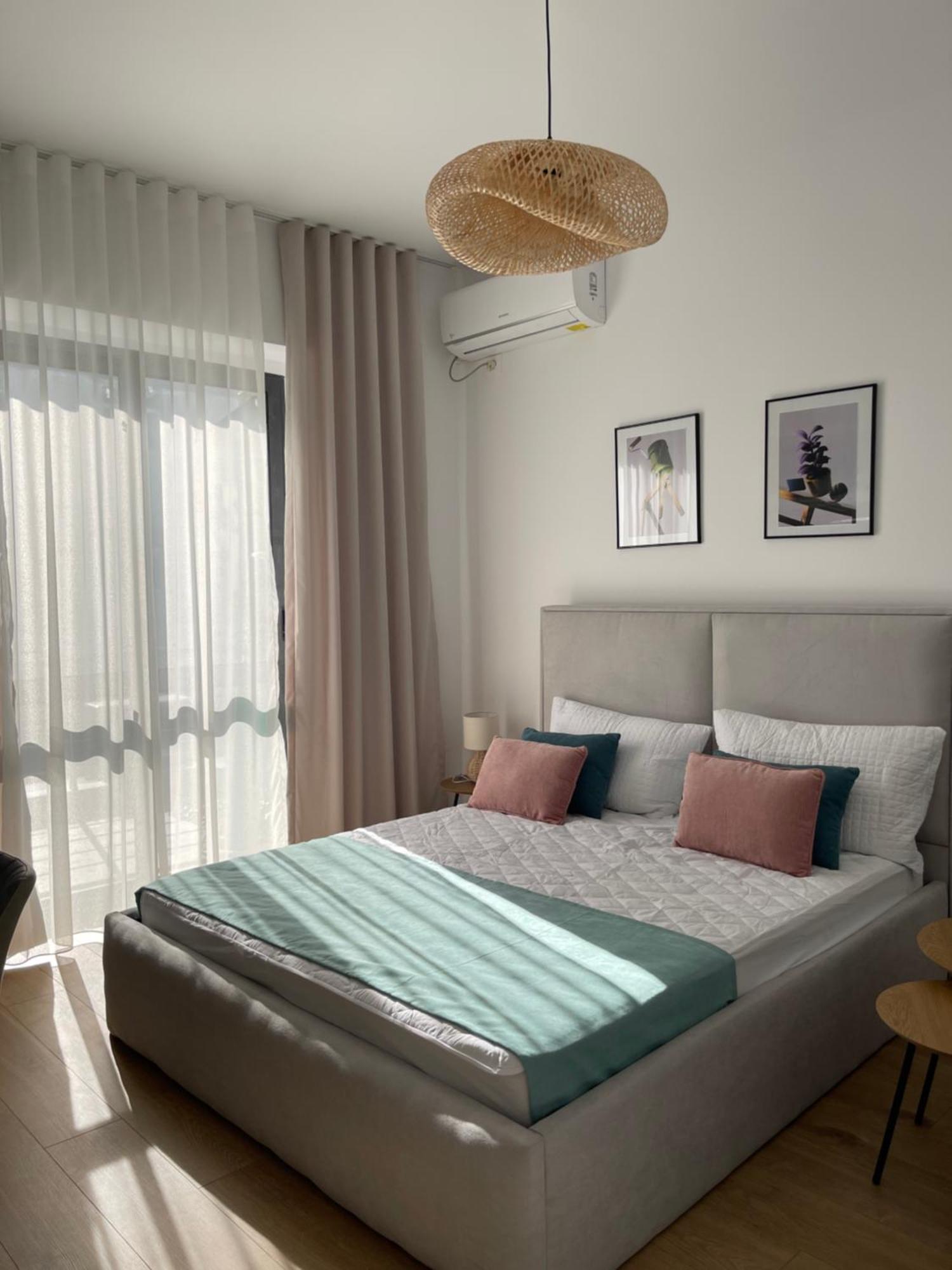 Sunny City Center Apartment Lezhë Exteriör bild